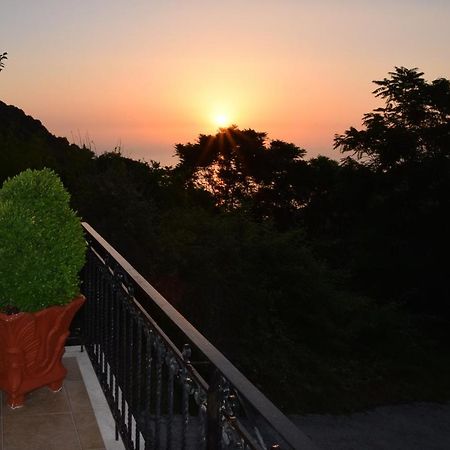 D & K Guest House Makrirrakhi Luaran gambar