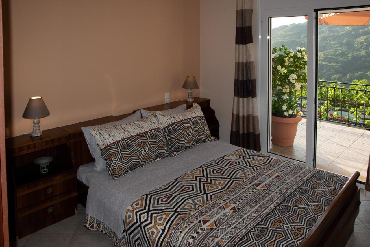 D & K Guest House Makrirrakhi Luaran gambar