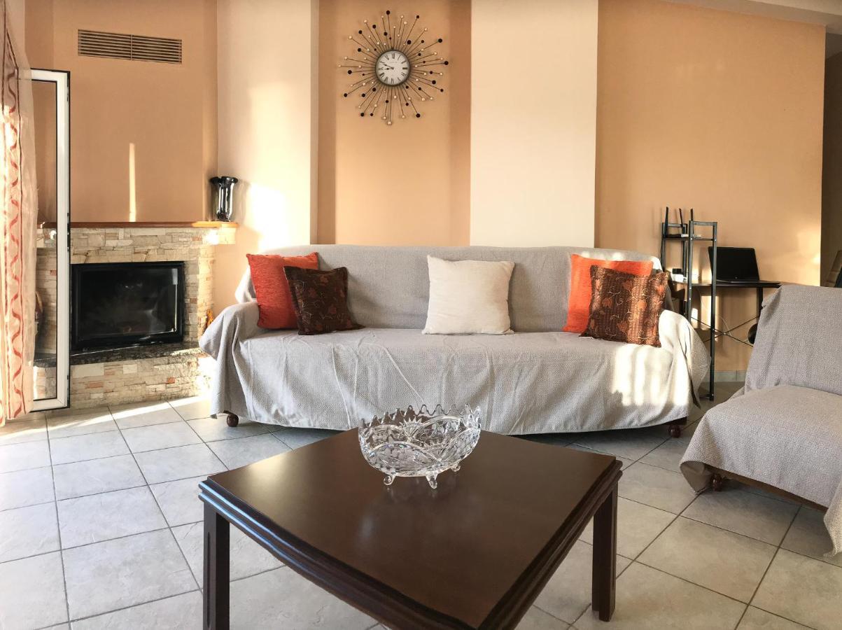 D & K Guest House Makrirrakhi Luaran gambar